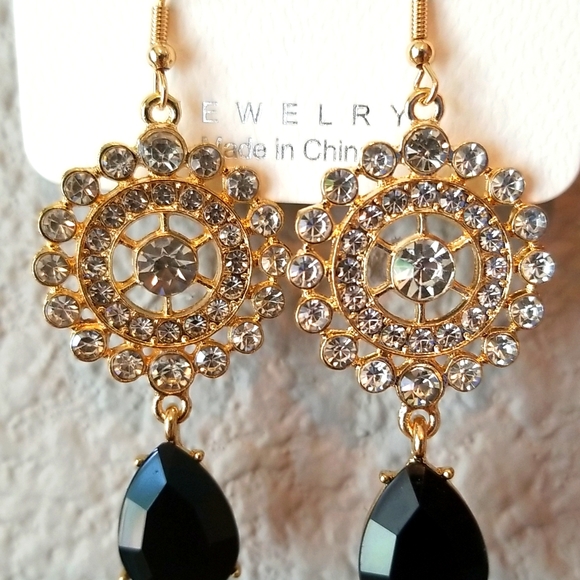 3 for $15 Elegant Champagne Dangle Earrings - Picture 3 of 3